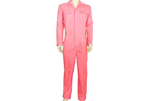 Gemaakt van 65% polyester en 35% katoen.