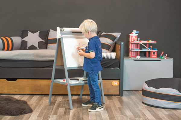 Maurits is 3 jaar en 1.04 m lang.