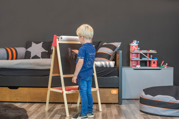 Maurits is 3 jaar en 1.04 m lang.